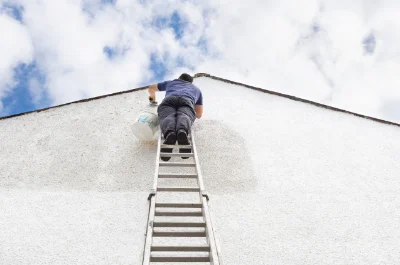 Peinture extérieure à Noirétable — façades et ravalement
